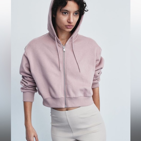 ‼️SOLD‼️ + Bundle Deals H&M Jogger & Hoodie Sweatsuit💕 - Picture 2 of 10